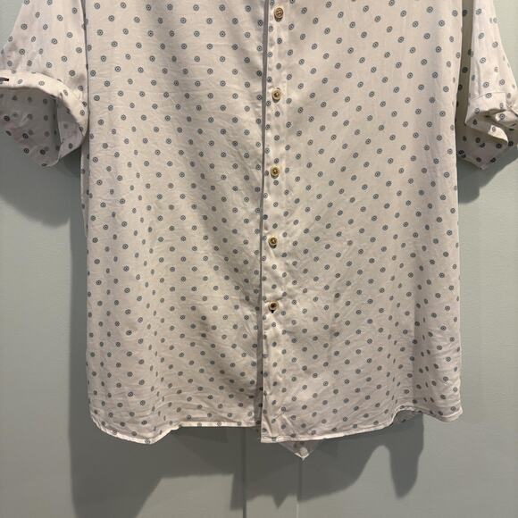Ted Baker Shirt Mens Extra Large White Blue Floral Dot Button Up Dress Casual‎ - Picture 4 of 10